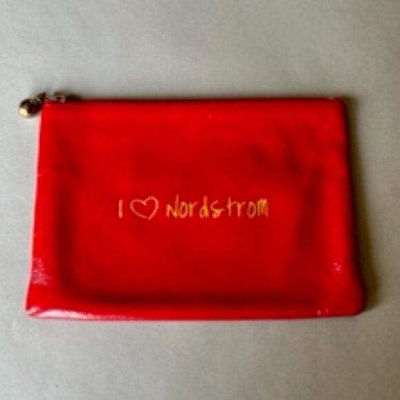 HALOGEN by Nordstrom Red Patent Leather "I Heart Nordstrom" Medium Pouch Bag - Picture 1 of 3